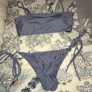 adorable swimsuit from Zaful. Sizes S and M